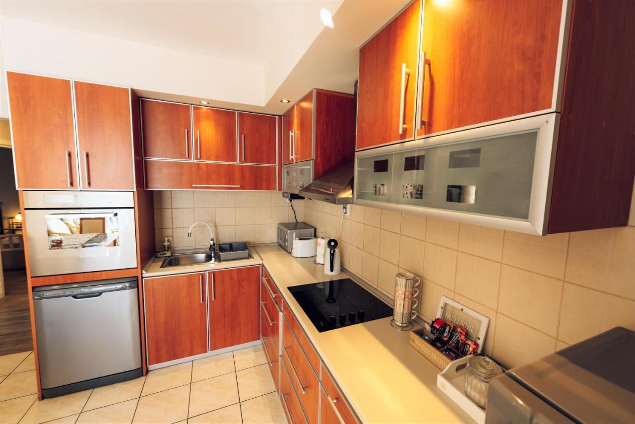 Apartament Balzak 64M2, Free Parking & Wi-Fi Nowy Sad Zewnętrze zdjęcie