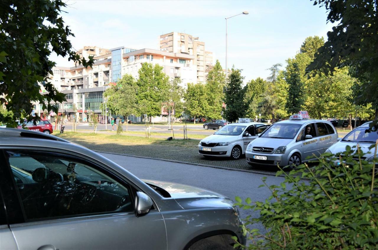 Apartament Balzak 64M2, Free Parking & Wi-Fi Nowy Sad Zewnętrze zdjęcie